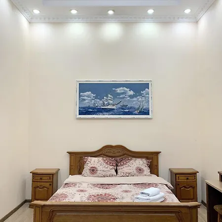 Lanzheronovskaya Apartment Odessa